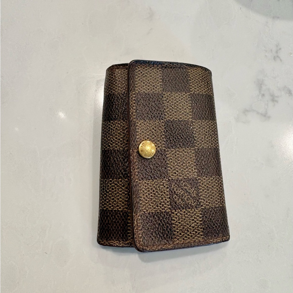 Louis Vuitton Damier Ebene 6-Key Holder – Authentic